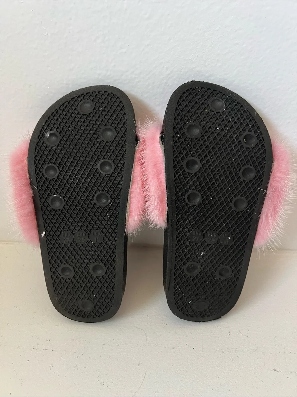 Boutique Pink & Black Faux Fur Slides – Girls Size 11